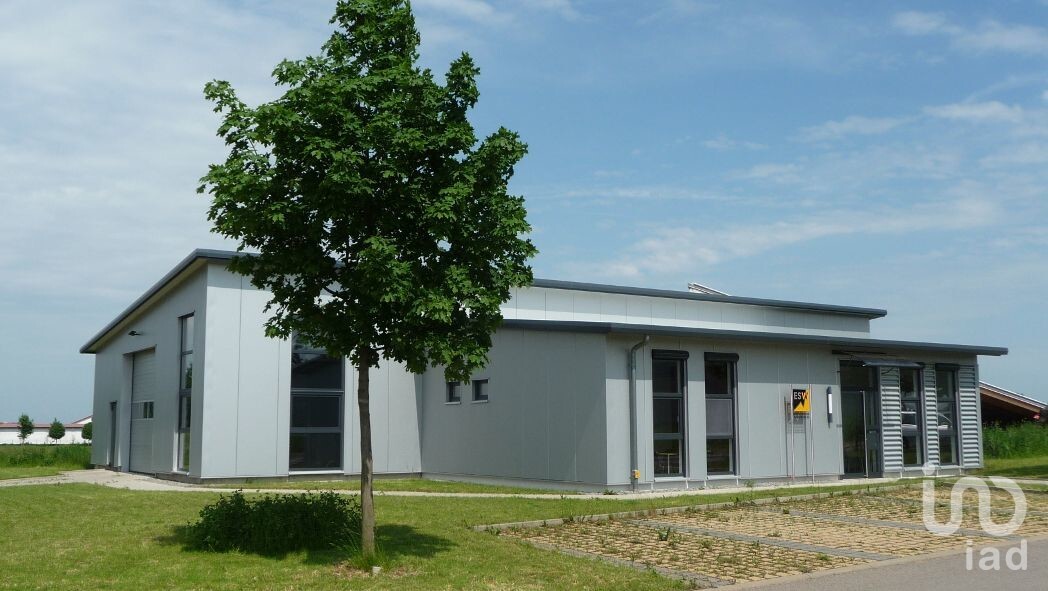 Moderne Gewerbeeinheit mit Büro, Lager und Halle – vielseitig nutzbar in Weikersheim