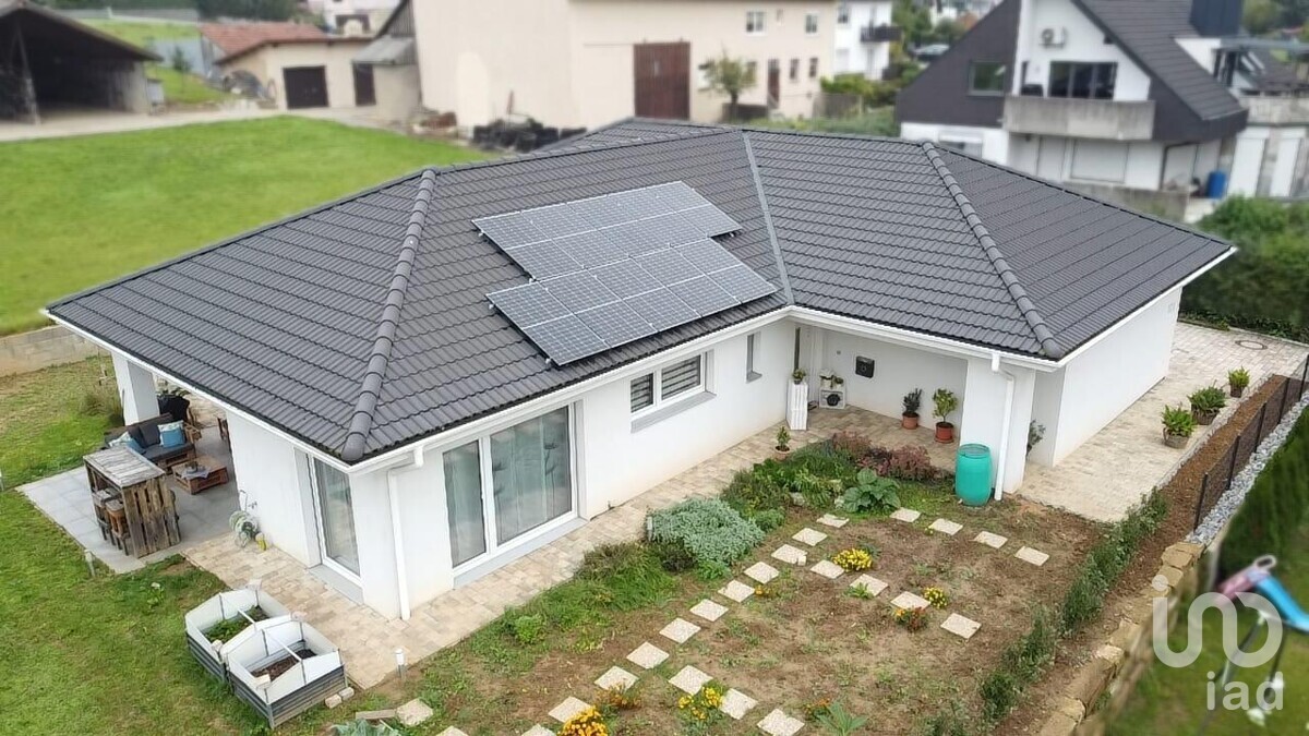 Moderner, neuwertiger Bungalow in zentraler Lage von Langenbrettach (Brettach)