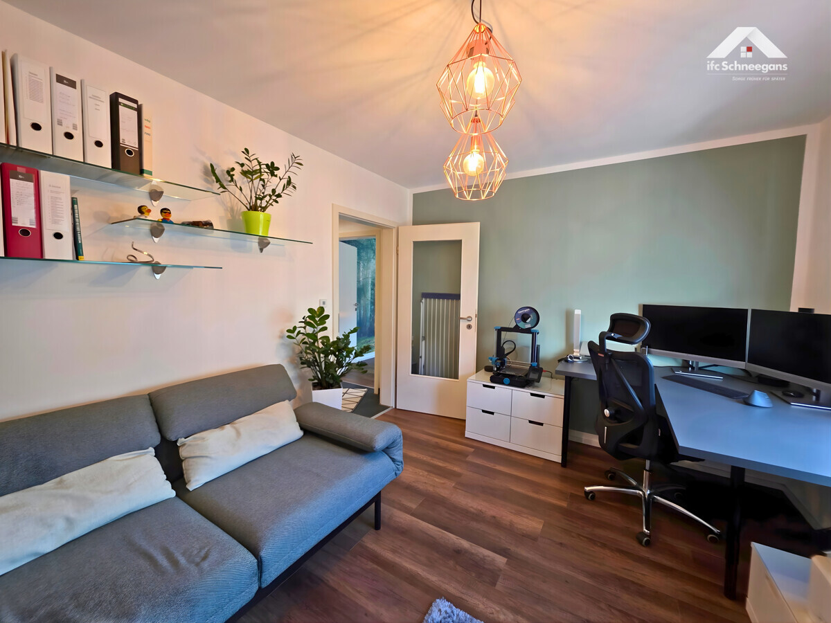 Arbeitszimmer 2.