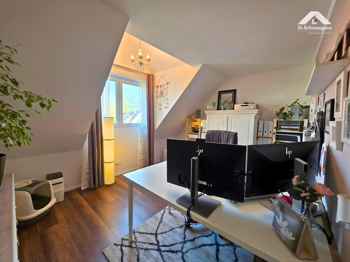 Arbeitszimmer 1