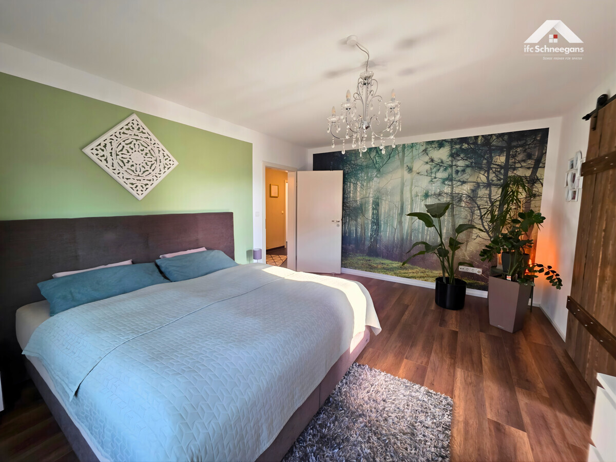 Schlafzimmer.