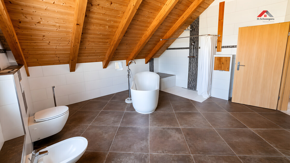 OG - Badezimmer