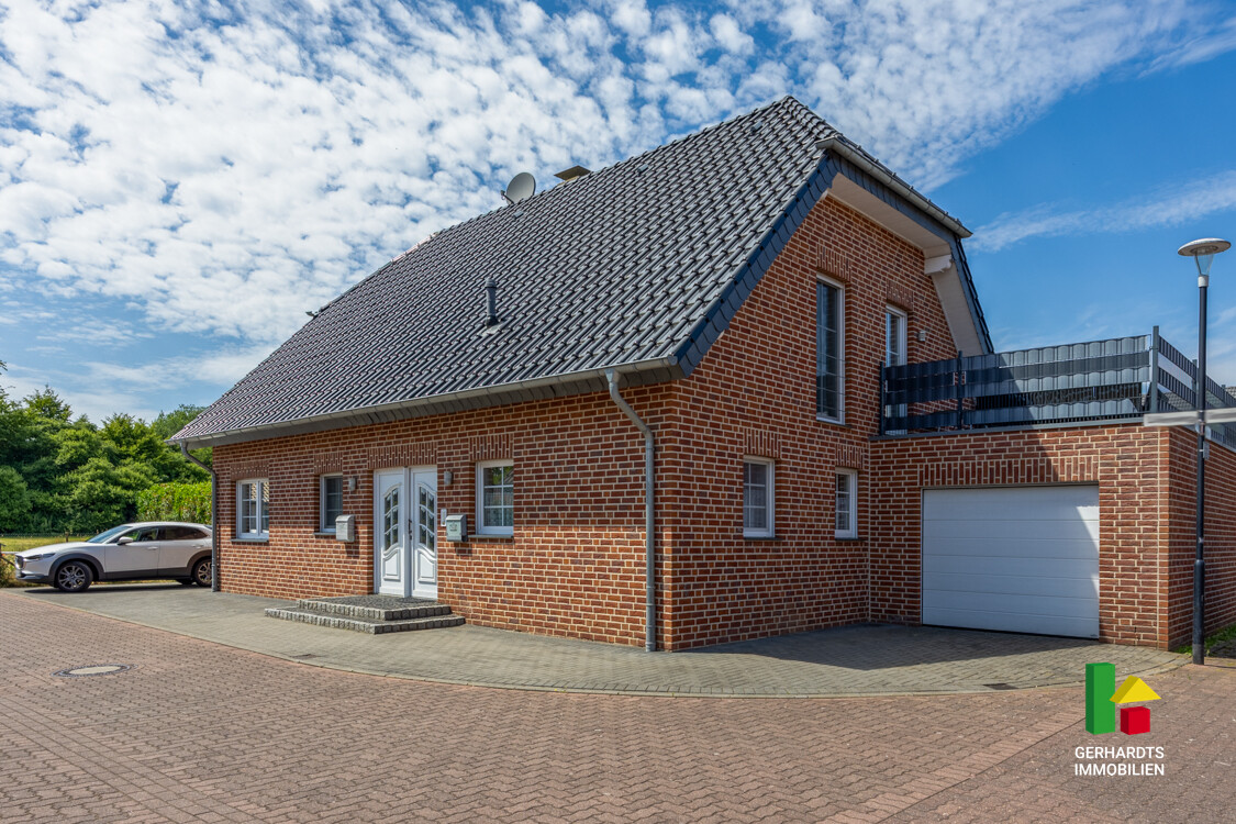 Straßenansicht