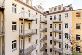 imcentra-immobilien-berlin-eigentumswohnung-friedrichshain-gartenhaus-seitenfluegel