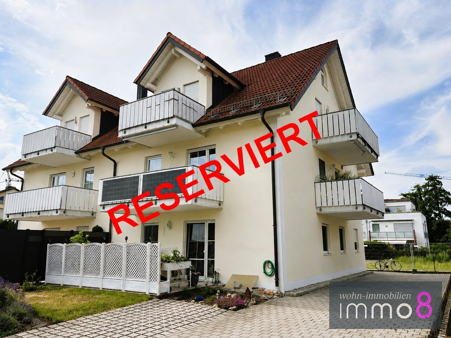 Real Estate Title Image Background