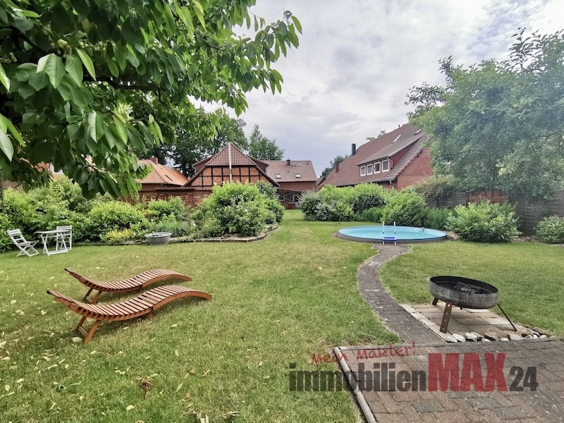 Estate Picture