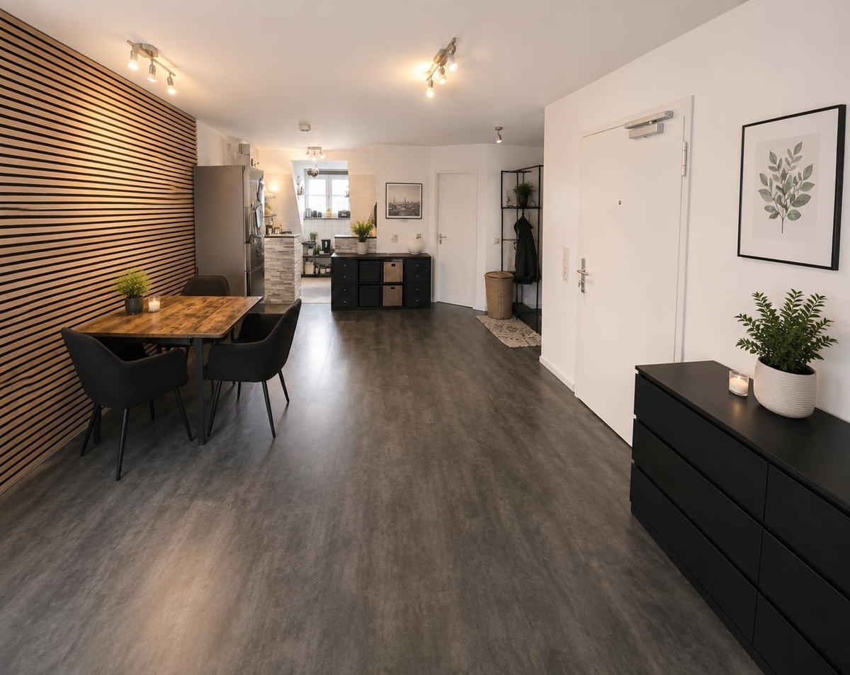 Dachgeschosswohnung mit Terrasse - Photo 1
