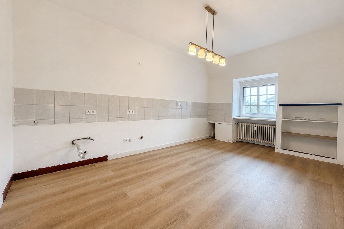 Renovierte Zwei-Zimmer-Wohnung im Dachgeschoss - Photo 2