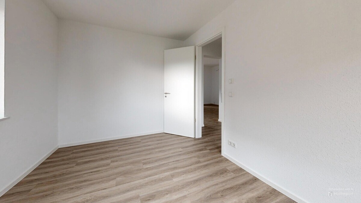 Wohnung-3-Bedroom-Defurnished