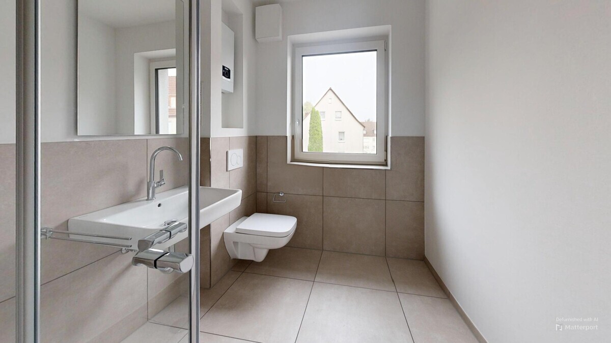Wohnung-3-Bathroom-Defurnished