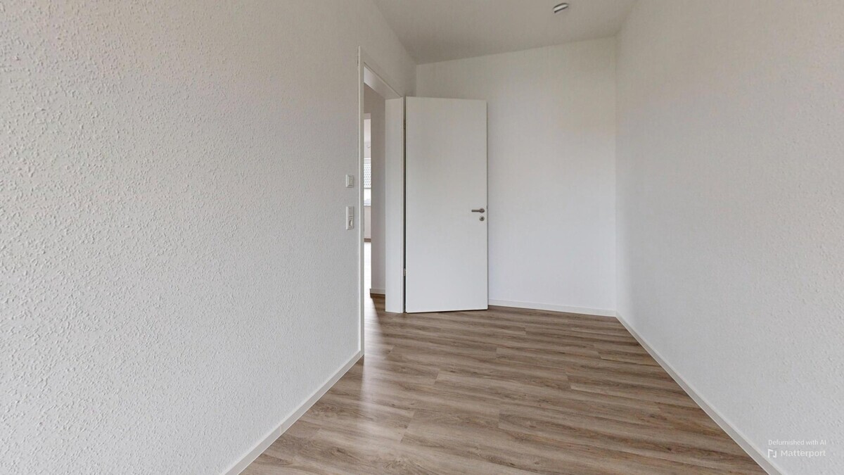Wohnung-3-Bedroom-Defurnished 1