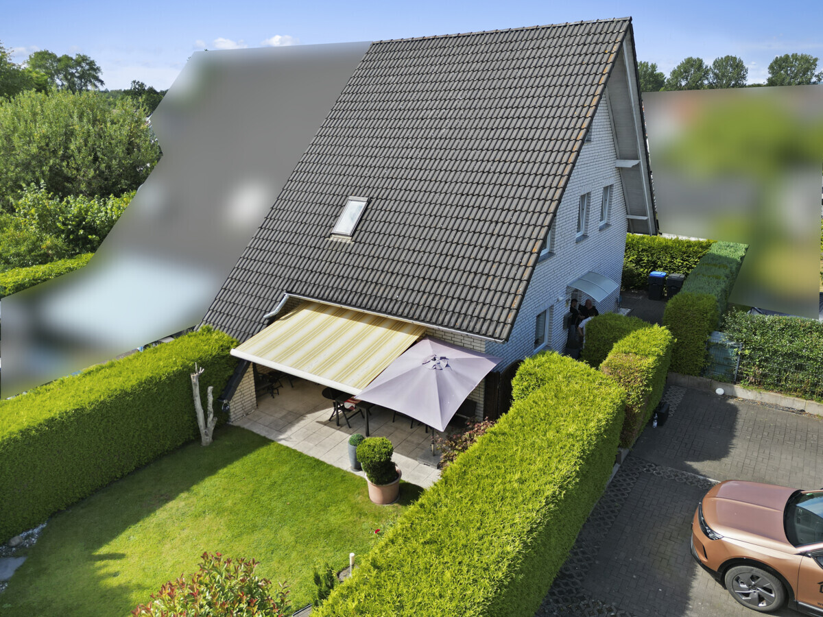 Seitenansicht Haus
