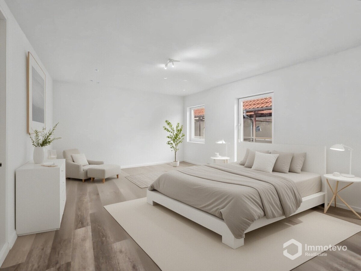 Schlafzimmer im Obergeschoß mit Digitalstaging