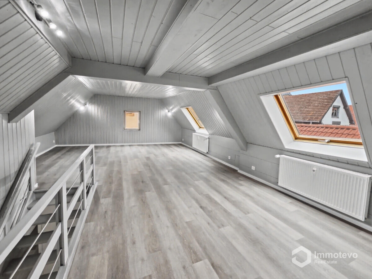 Wohnzimmer im Dachgeschoss