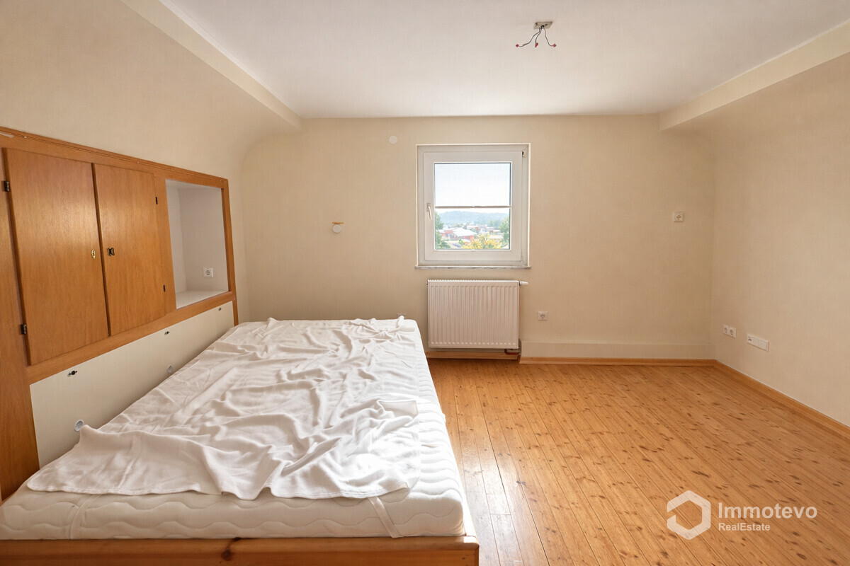 Schlafzimmer DG