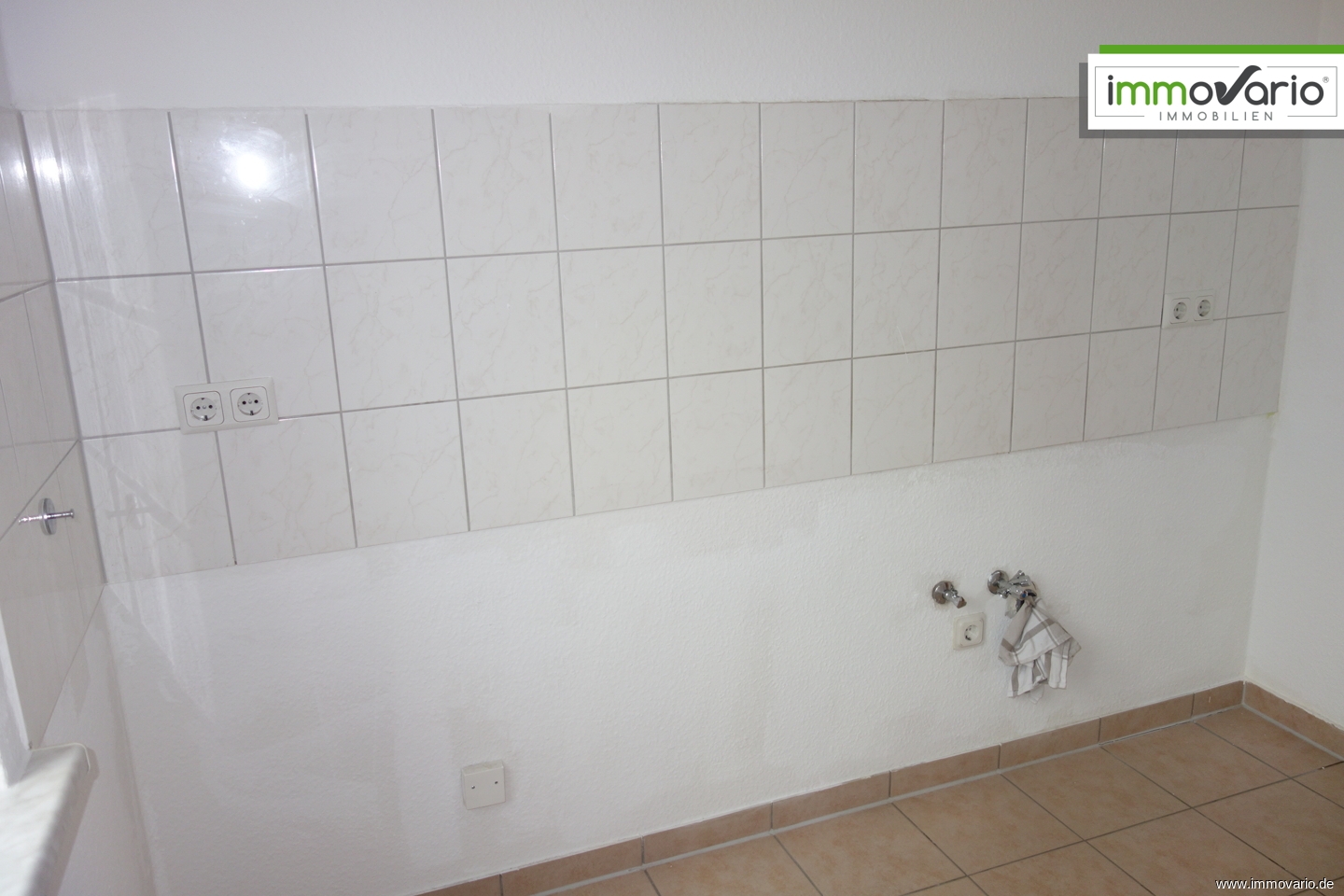 Hübsche 2-Zimmer-Wohnung mit Tageslichtbad, Wanne und Balkon - inmitten der Altstadt - Foto 1