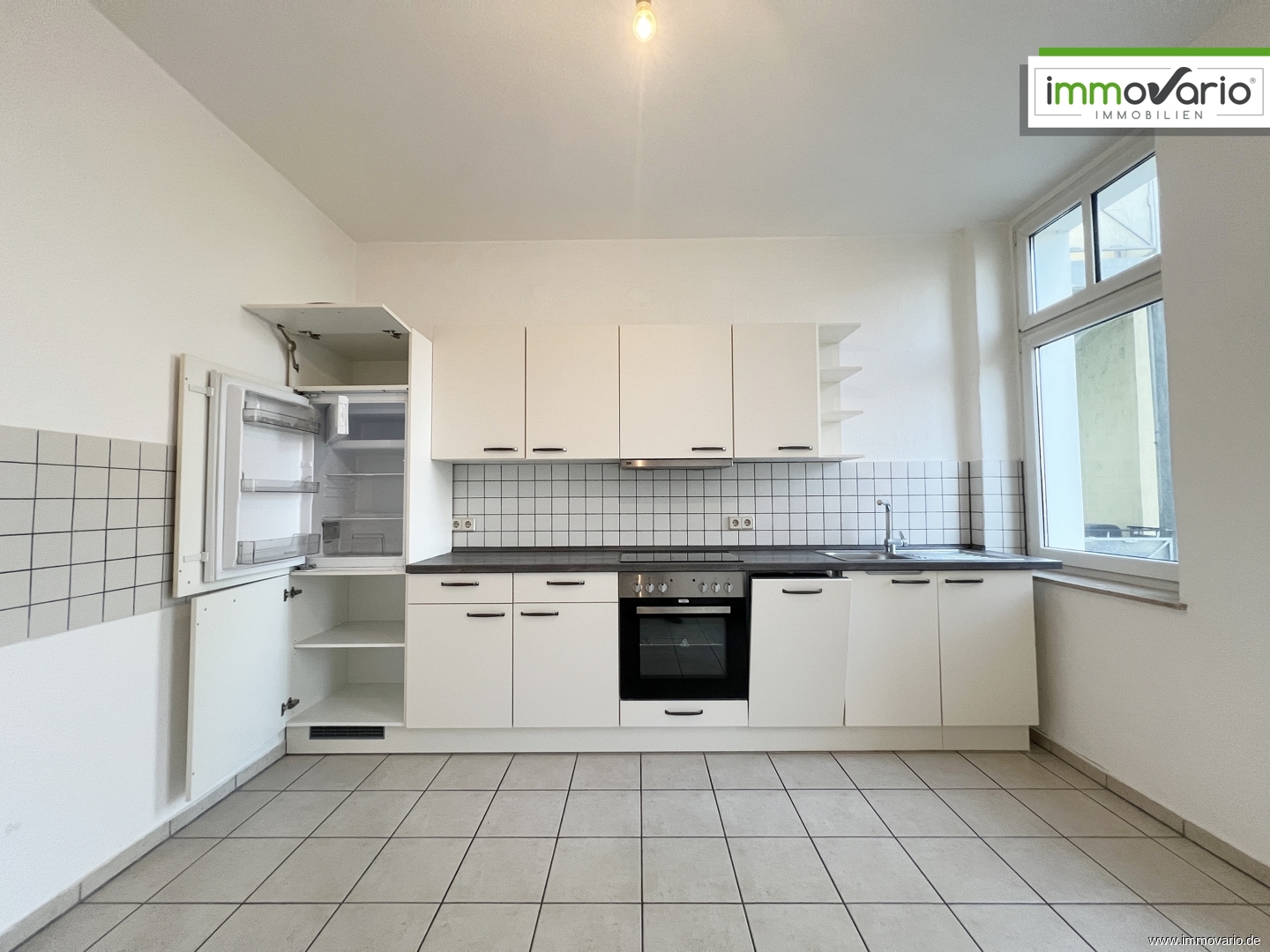 2-Raum-Wohnung mit Einbauküche, Balkon, Dusch- und Wannenbad ab sofort bezugsfertig! - Foto 4