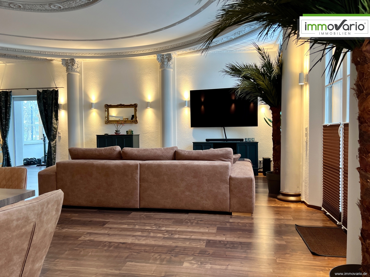 Wohnen an der Alten Elbe. Exklusive 3-Raum Wohnung in absoluter Traumlage. Stellplatz möglich! - Photo 4