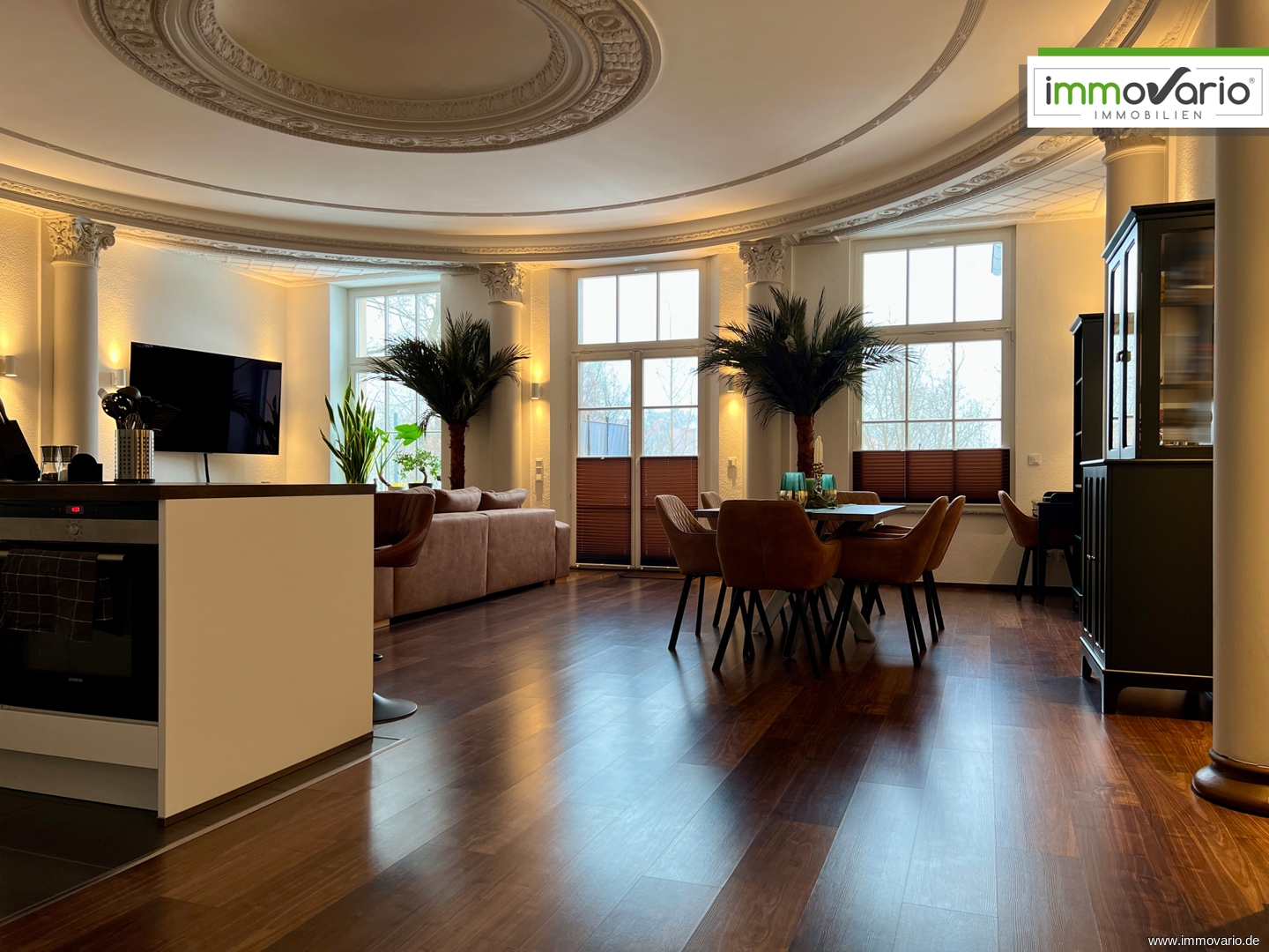 Wohnen an der Alten Elbe. Exklusive 3-Raum Wohnung in absoluter Traumlage. Stellplatz möglich! - Photo 2