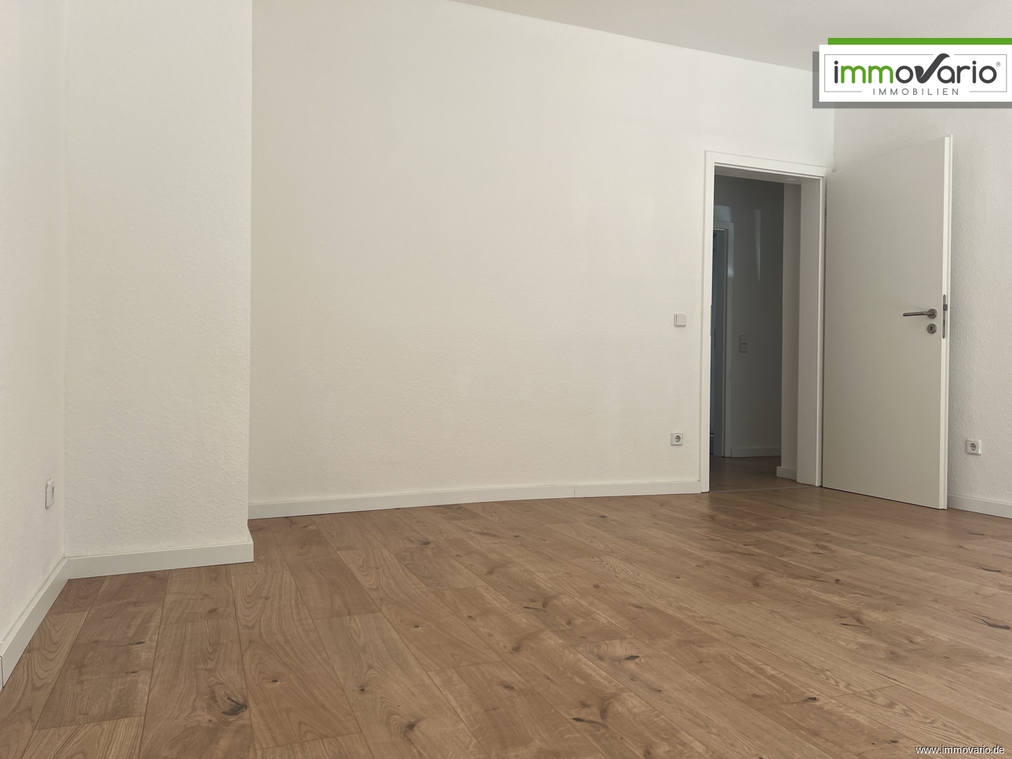 Zentral wohnen in der Altstadt. Schöne 3-Raum-Wohnung mit Tageslichtbad & Balkon. Stellplatz möglich - Photo 5
