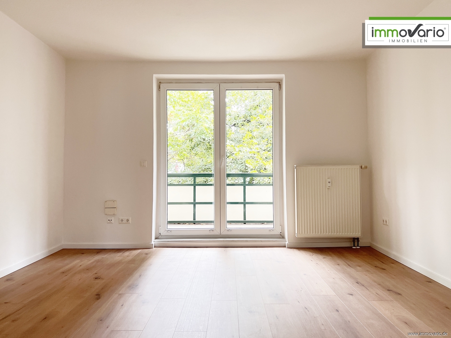 Schöne 3-Raum Wohnung mit Tageslichtbad, Wanne und Balkon nahe des Uni-Campus! - Photo 1