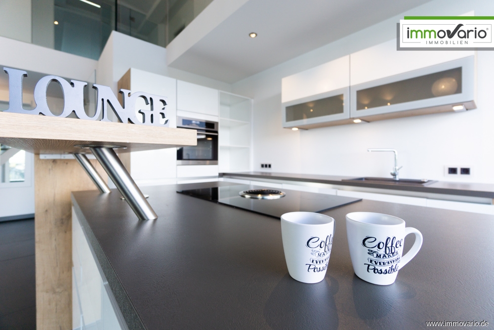 Exklusive Penthousewohnung auf 2 Ebenen mit Blick auf die Elbe, Fußbodenheizung und großer Terrasse! - Foto 4