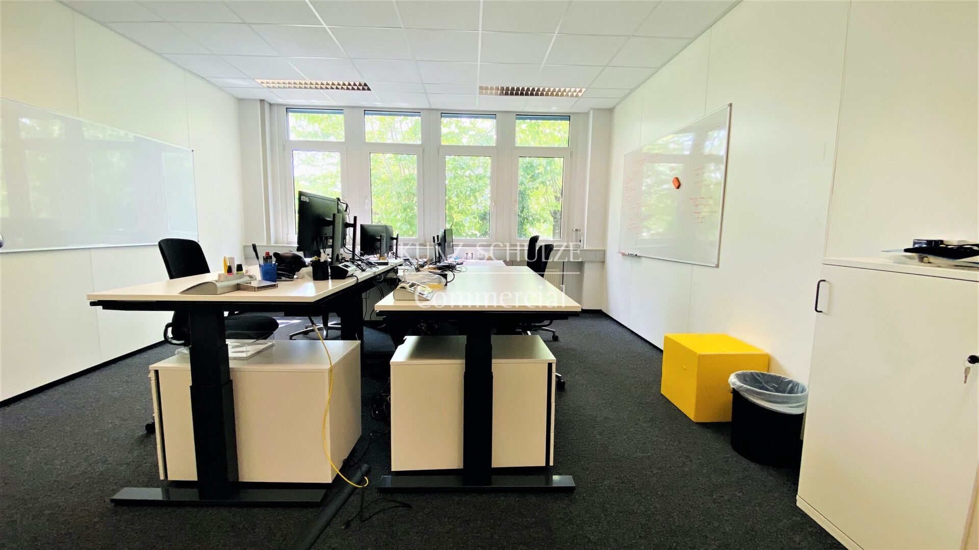 Büro