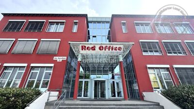 Repräsentative Bürofläche mit Terrasse im 3. OG im Red Office