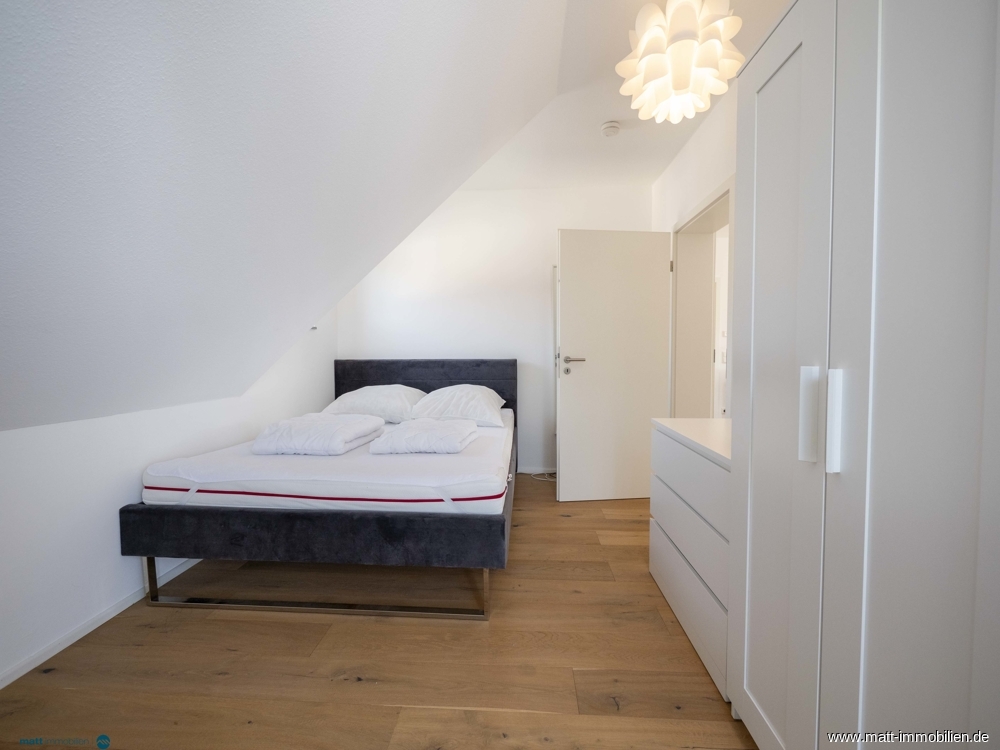 Schlafzimmer III