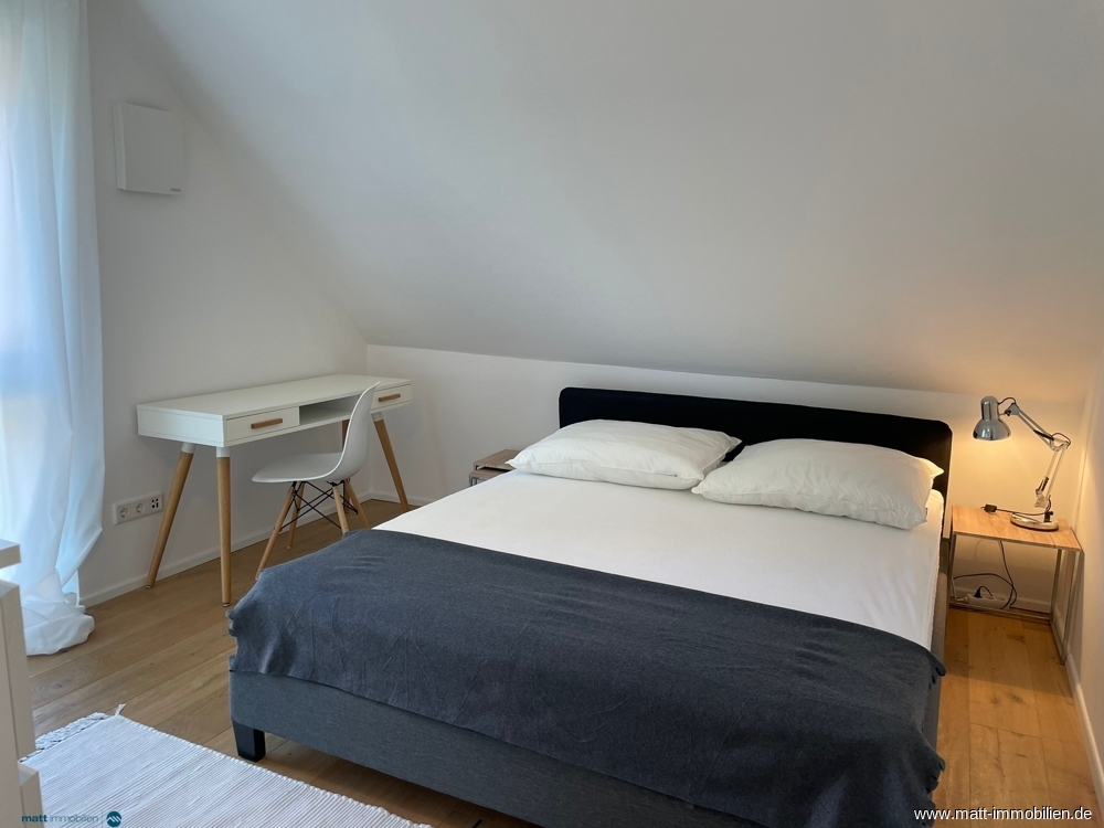 Schlafzimmer II