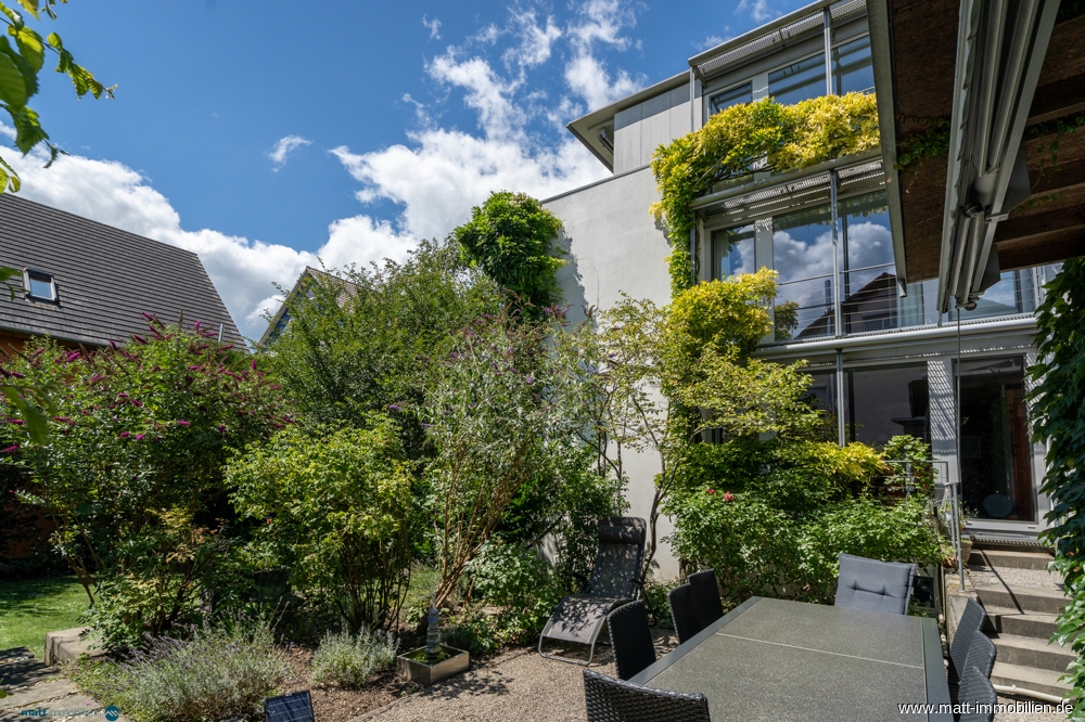 Garten und Essbereich