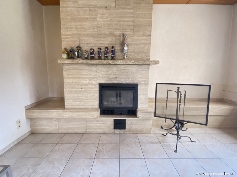 Kamin EG