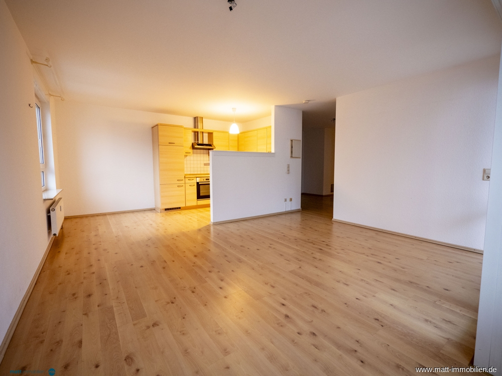 Wohnzimmer + Küche