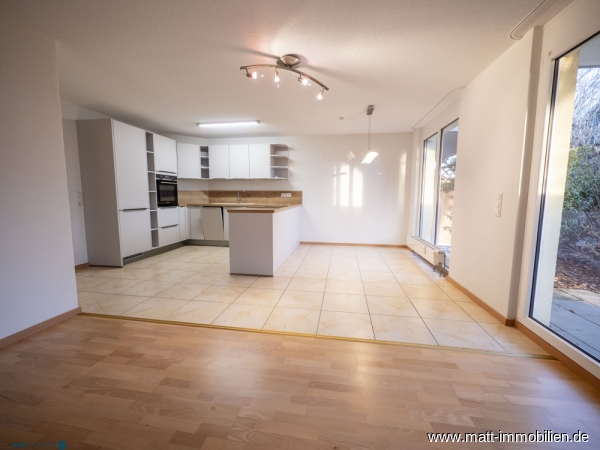 Wohnzimmer + Küche