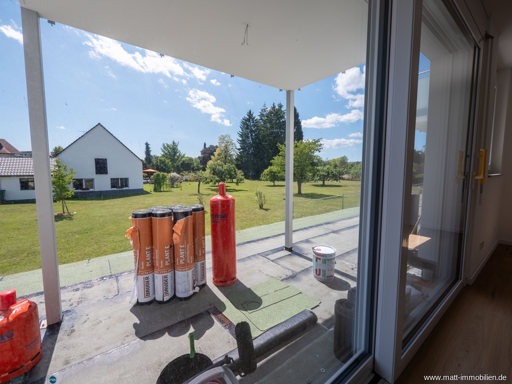 Balkon mit Ausblick ins Grüne