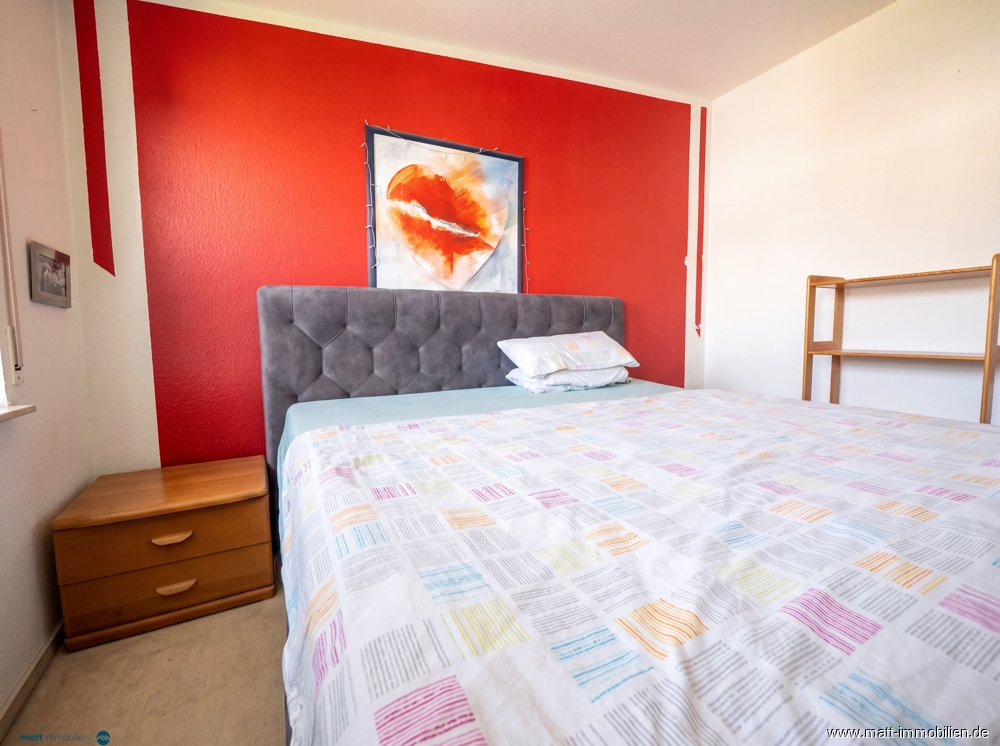 Virtuelle Bearbeitung: Schlafzimmer Eltern 1