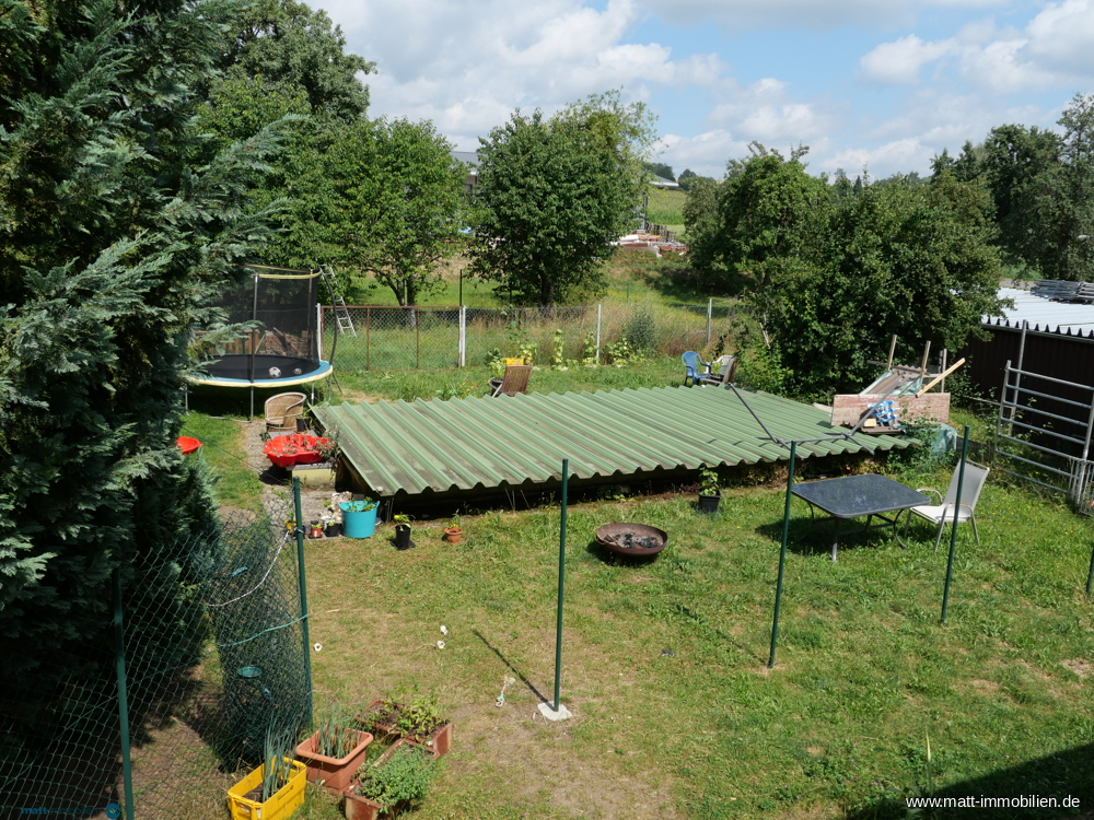 Garten mit Bauplatz