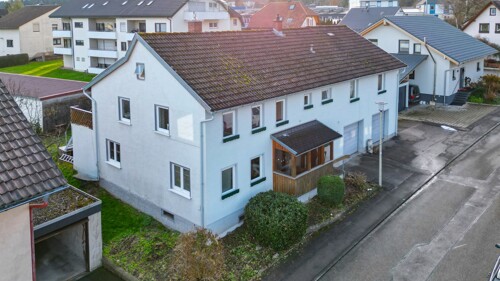 Einfamilienhaus mit Einliegerwohnung