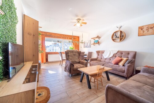 Zentrumsnahe Eigentumswohnung mit Balkon und Stellplatz