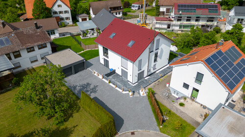 Ihr Traum vom Wohnen - Exklusiver Neubau in der attraktiven Lage von Rottweil-Hausen!