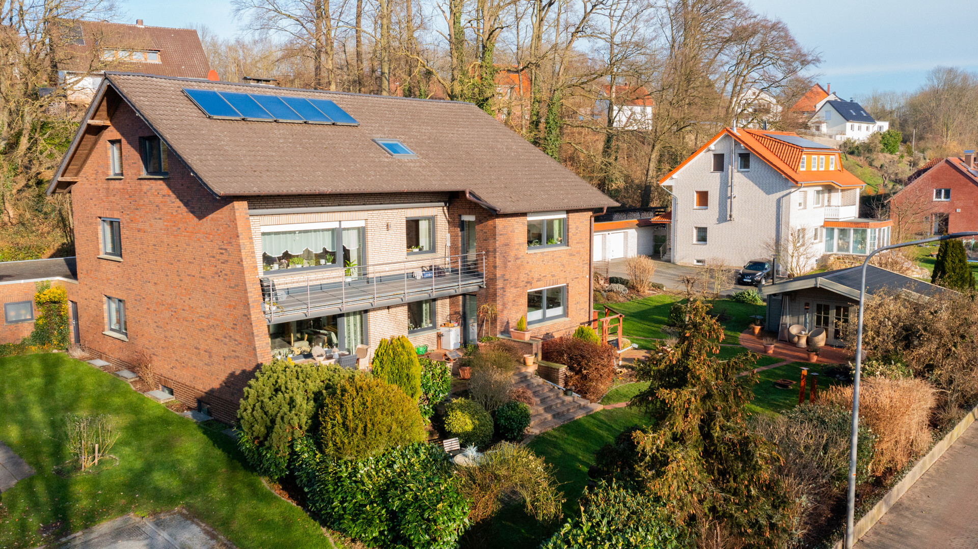 Liebevoll gepflegtes Mehrfamilienhaus in Porta Westfalica - Veltheim