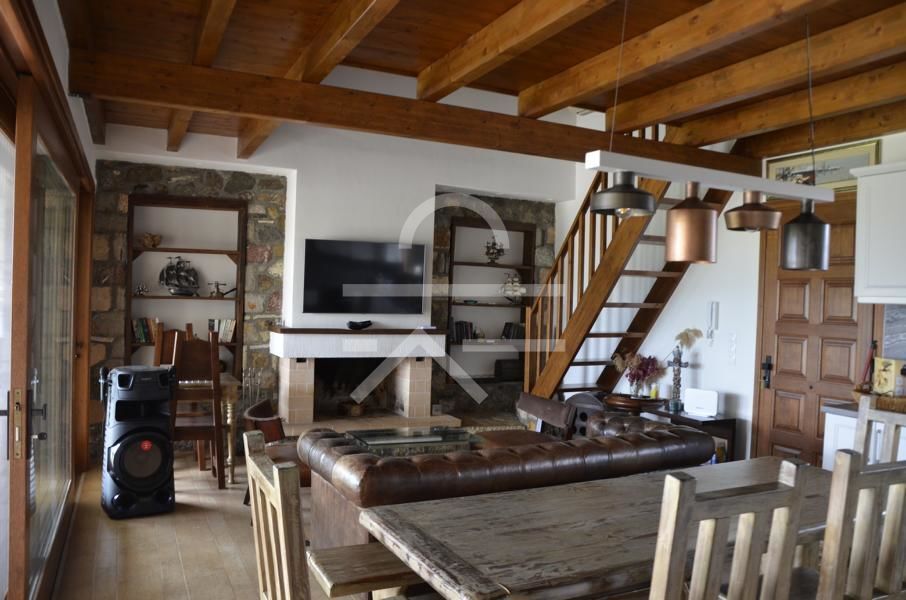 mainhouse 2