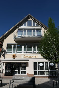 Wohn- und Geschäftshaus