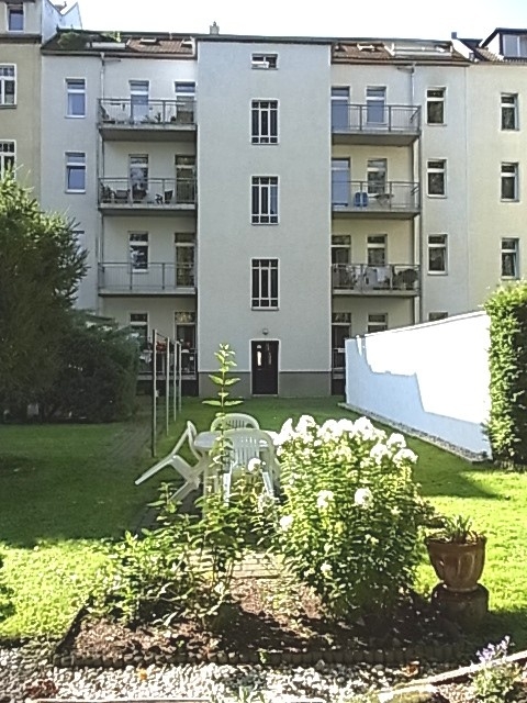 Haus vom Garten