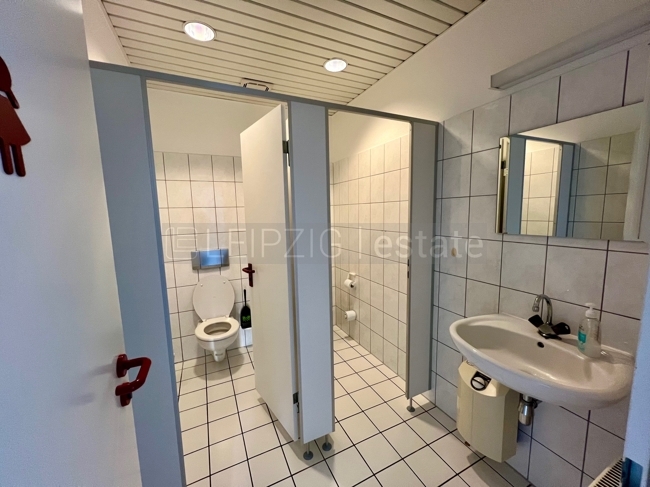 WC Damen 