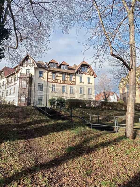 Blick vom Park zum Objekt