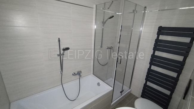 Wanne & Dusche