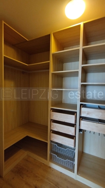 begehbarer Kleiderschrank