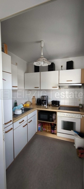 Küche mit Einbauküche