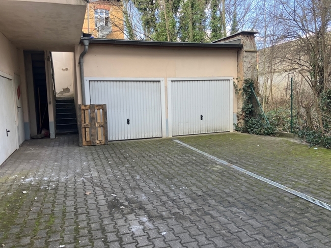 Garage rechts
